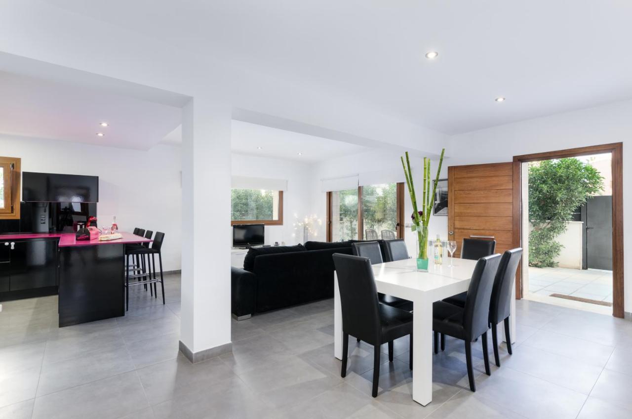 Yourhouse Es Cardinal Holiday home *